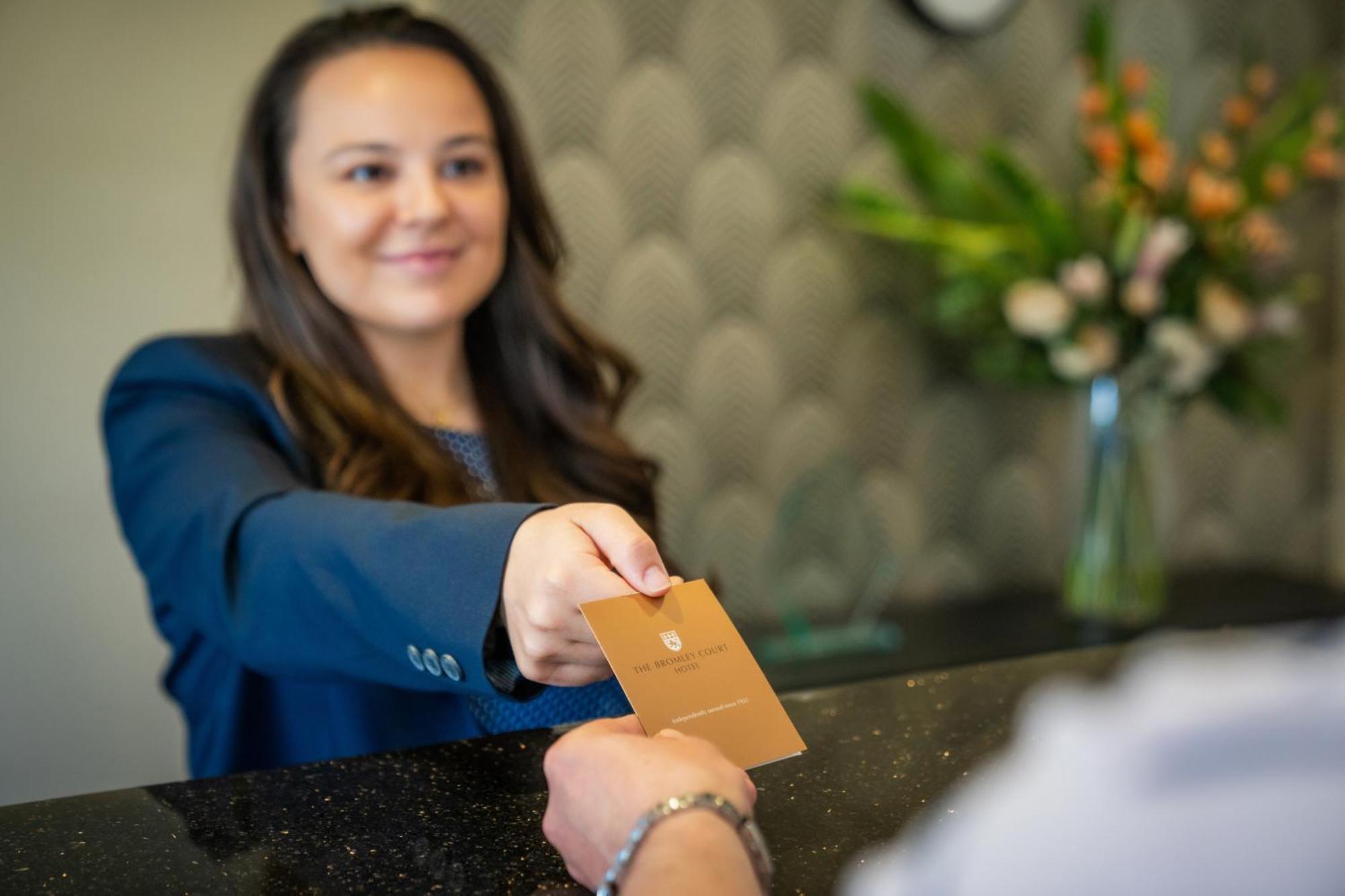 Bromley Court Hotel London Ngoại thất bức ảnh