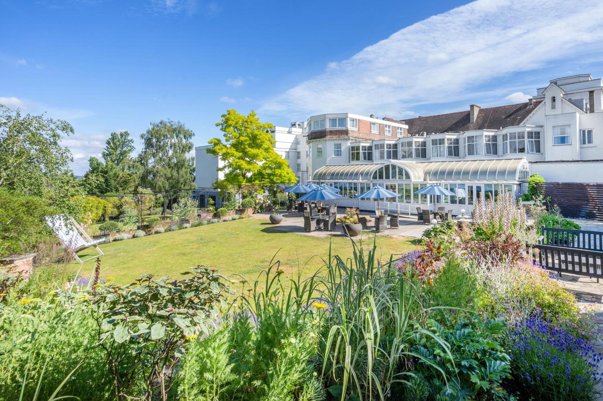 Bromley Court Hotel London Ngoại thất bức ảnh